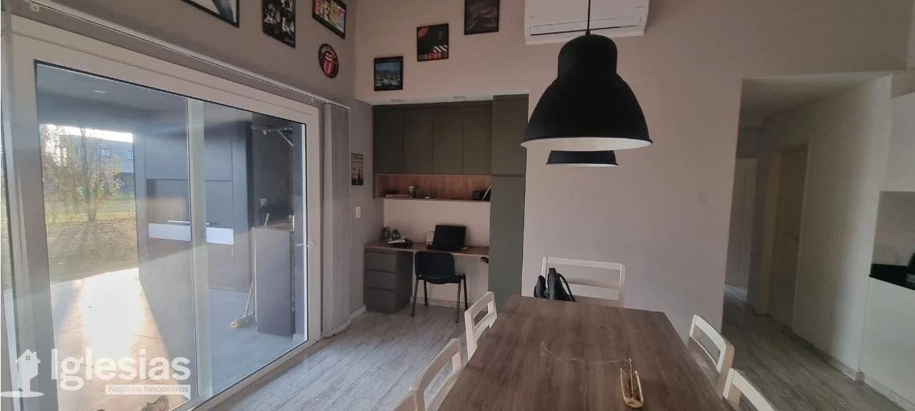 Casa en alquiler de 4 ambientes en Barrio San Simon - Imagen 5
