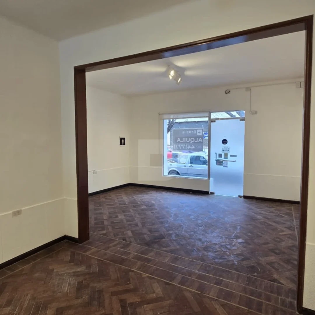 ALQUILER: LOCAL COMERCIAL 40 m² | ZONA SHOPPING ALTO NOA | PUEYRREDÓN 700 - Imagen 4