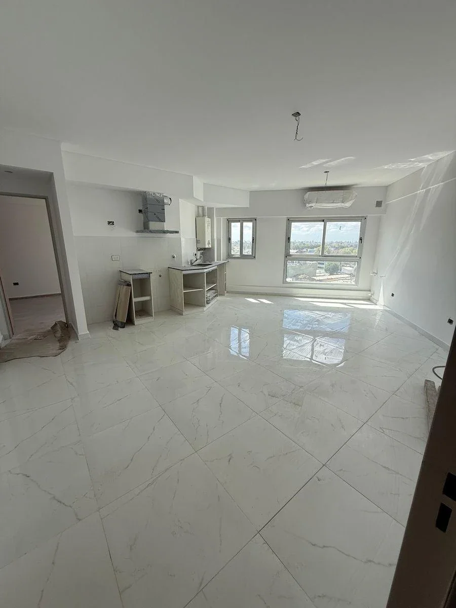 VENTA DEPARTAMENTO A ESTRENAR DE DOS AMBIENTES CON COCHERA RAMOS MEJIA - Imagen 4