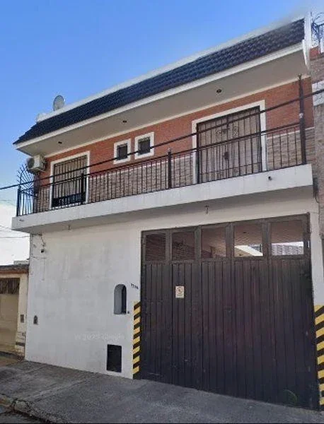 ALQUILER GALPON CON VIVIENDA VILLA MADERO - Imagen 1