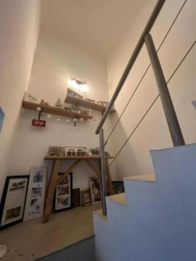 VENTA CASA 4 AMBIENTES CON PARQUE Y PILETA PARQUE LELOIRT - Imagen 2