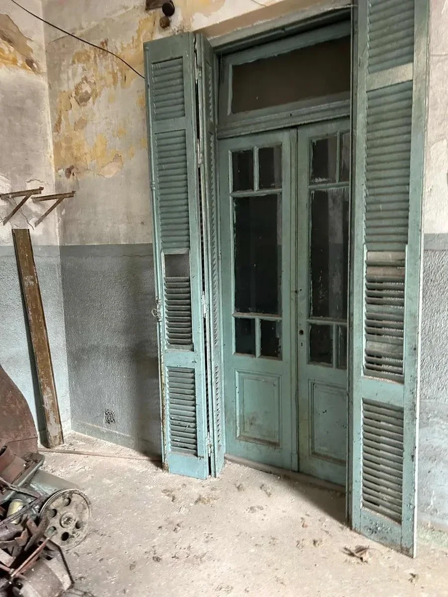 : Venta - terreno a refaccionar ideal constructor RAMOS MEJIA - Imagen 2