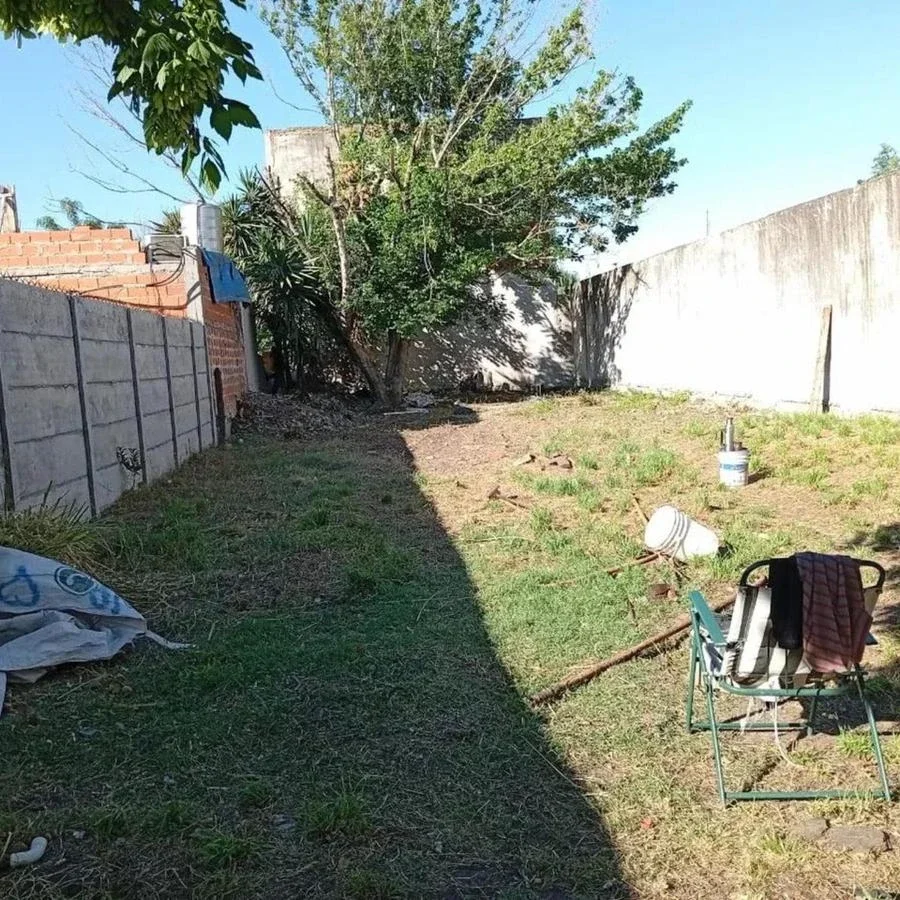 CASA A REFRACCIONAR / LOTE DE TERRENO - ITUZAINGO NORTE - Imagen 5