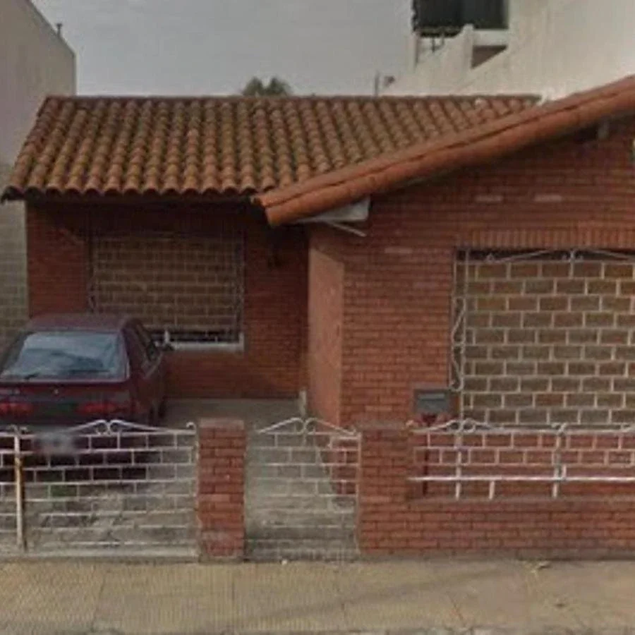 CASA AMERICANA 3 AMBIENTES SOBRE LOTE PROPIO DE 8.66 X 26 - IDEAL CONSTRUCTOR - RAMOS MEJIA - Imagen 1
