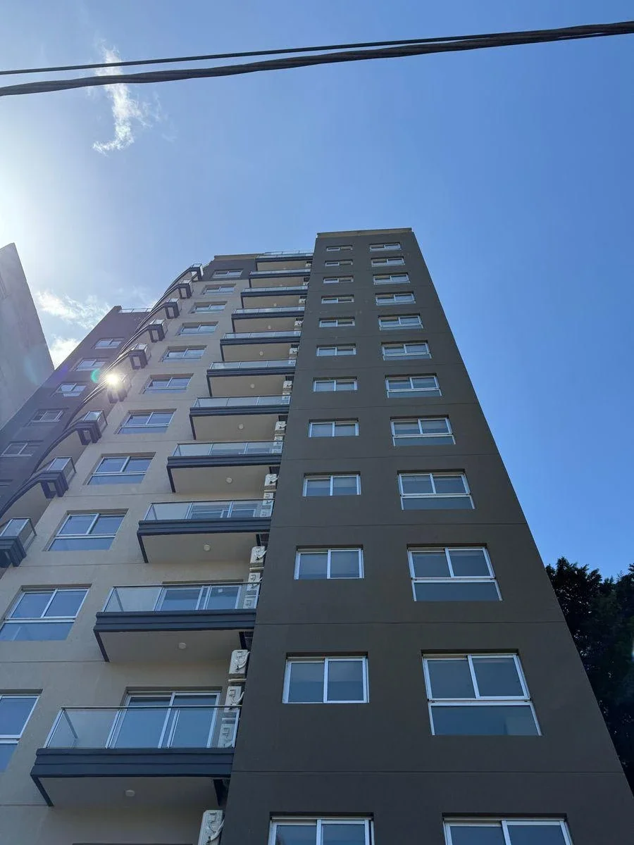 VENTA DEPARTAMENTO A ESTRENAR DE DOS AMBIENTES CON COCHERA RAMOS MEJIA - Imagen 3