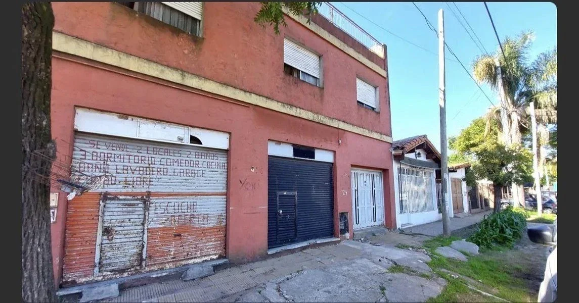 VENTA CASA 3 AMBIENTES Y LOCAL MORON - Imagen 1