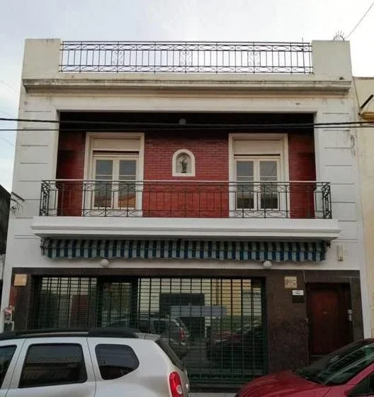 Venta Ramos Mejia 2 Casa en block 3 ambientes - Imagen 1