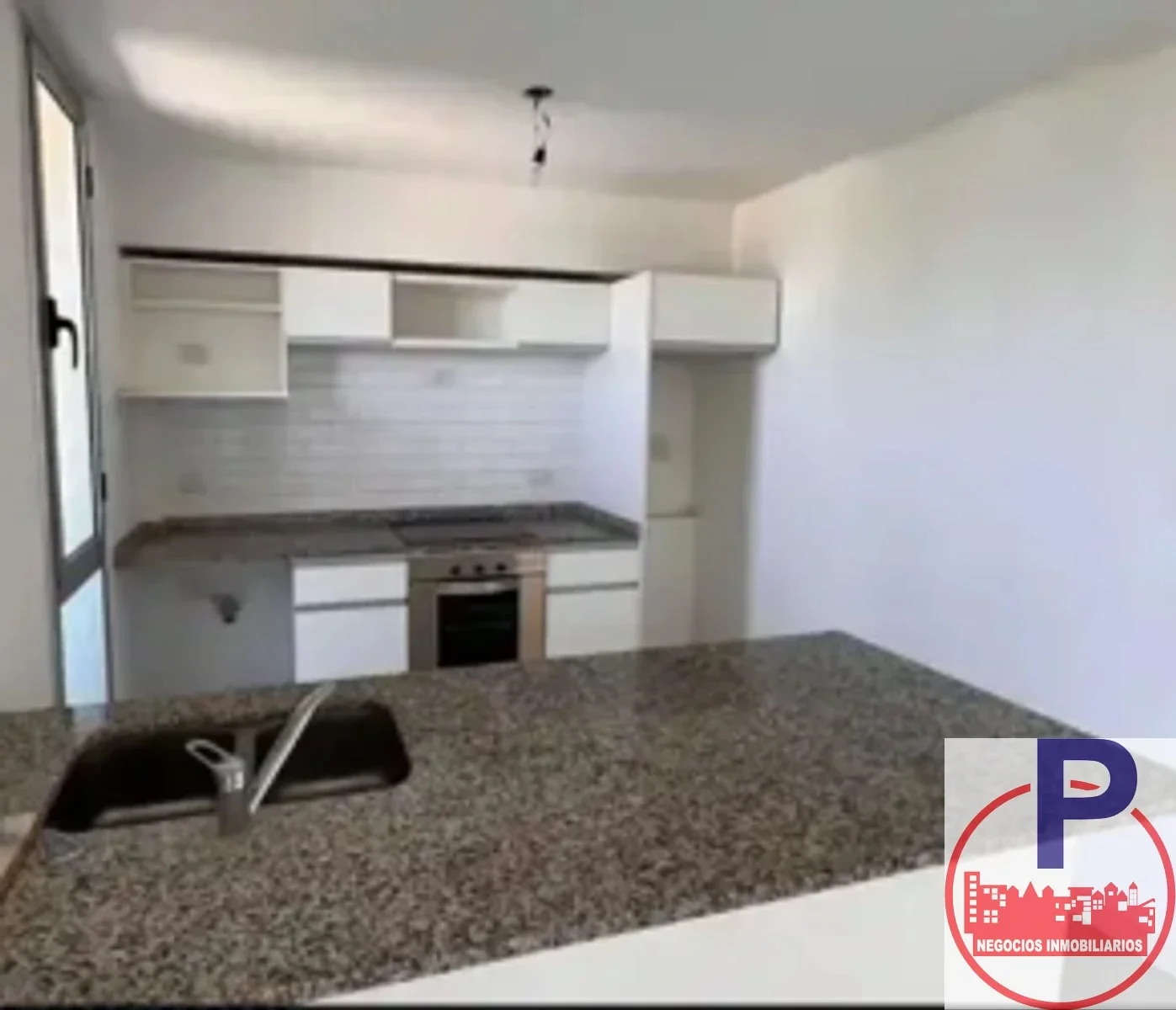 ALQUILER - DEPARTAMENTO 2 AMBIENTES CON BALCON Y COCHERA ITUZAINGO - Imagen 5