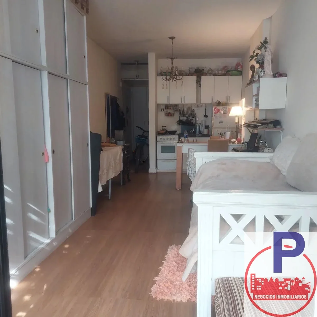 VENTA - DEPARTAMENTO MONOAMBIENTE CON TERRAZA FLORESTA - Imagen 1
