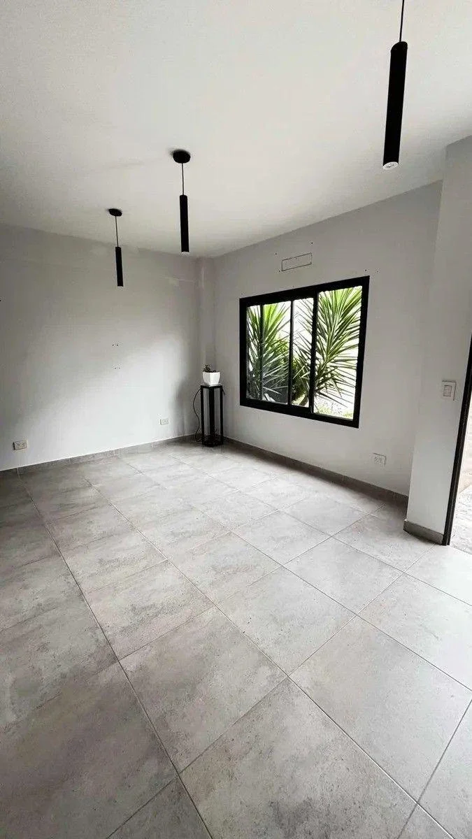 VENTA DEPARTAMENTO PH 2 AMBIENTES CON PATIO CASTELAR - Imagen 3