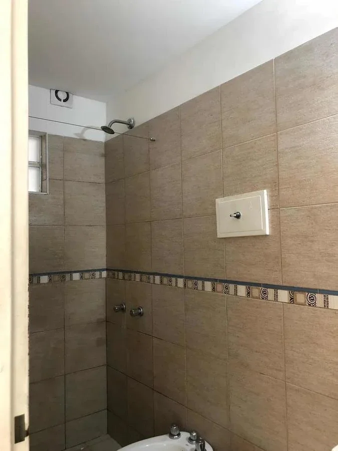 Venta Ramos Mejia Departamento 2 ambientes Centrico - Imagen 5