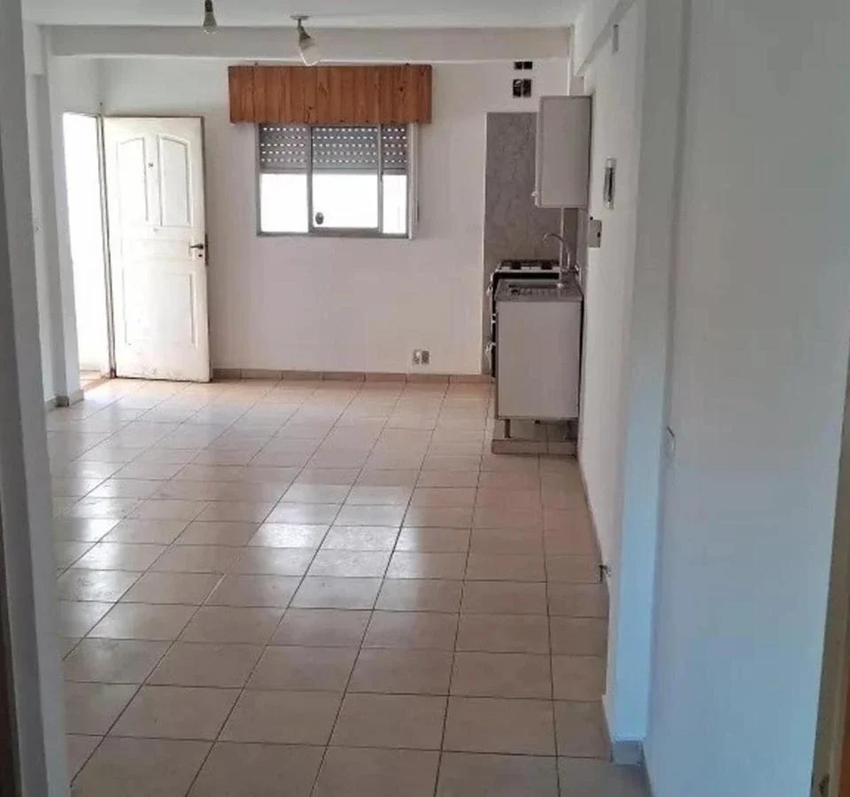 VENTA DE 8 DEPARTAMENTOS - IDEAL INVERSOR - Imagen 3
