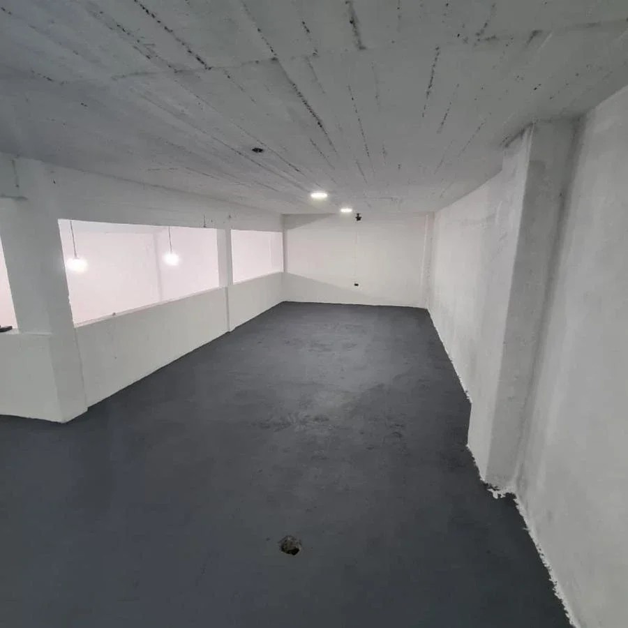 VENTA GALPON DE 10 X 28.5 CON PATIO Y AEREO SAN JUSTO - Imagen 2