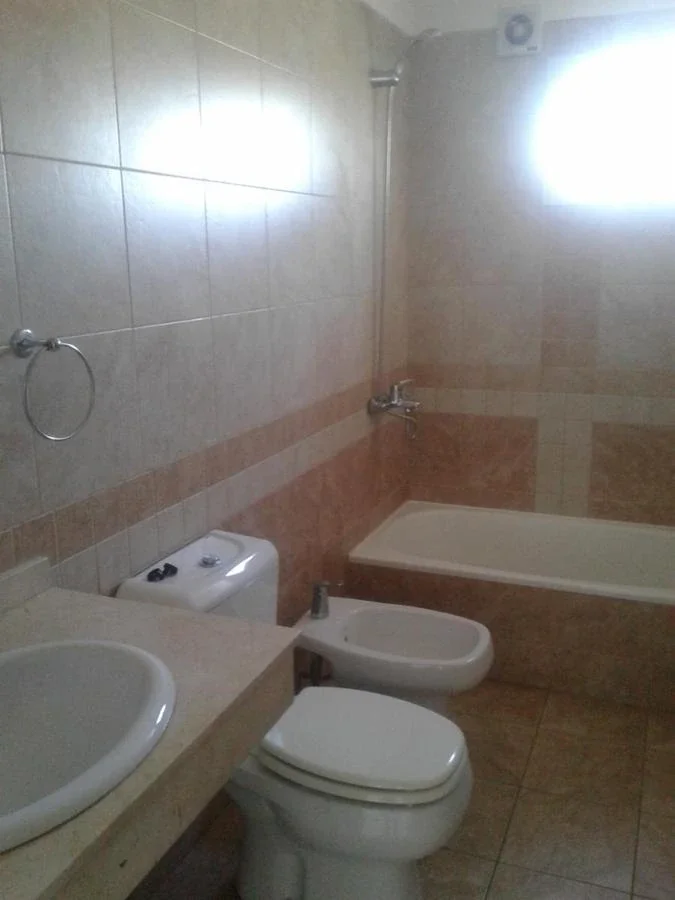 VENTA RAMOS MEJIA DEPARTAMENTO 4 AMBIENTES - Imagen 5