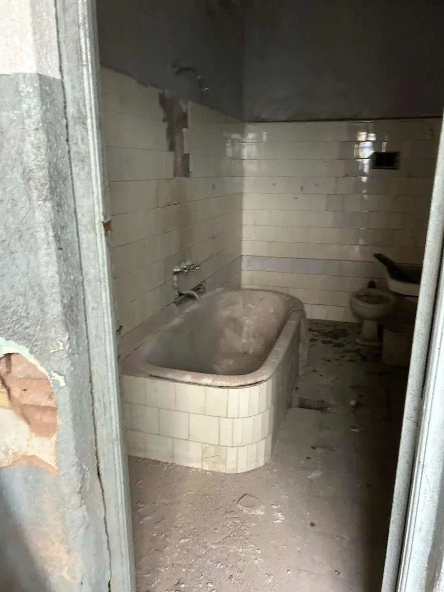 : Venta - terreno a refaccionar ideal constructor RAMOS MEJIA - Imagen 5