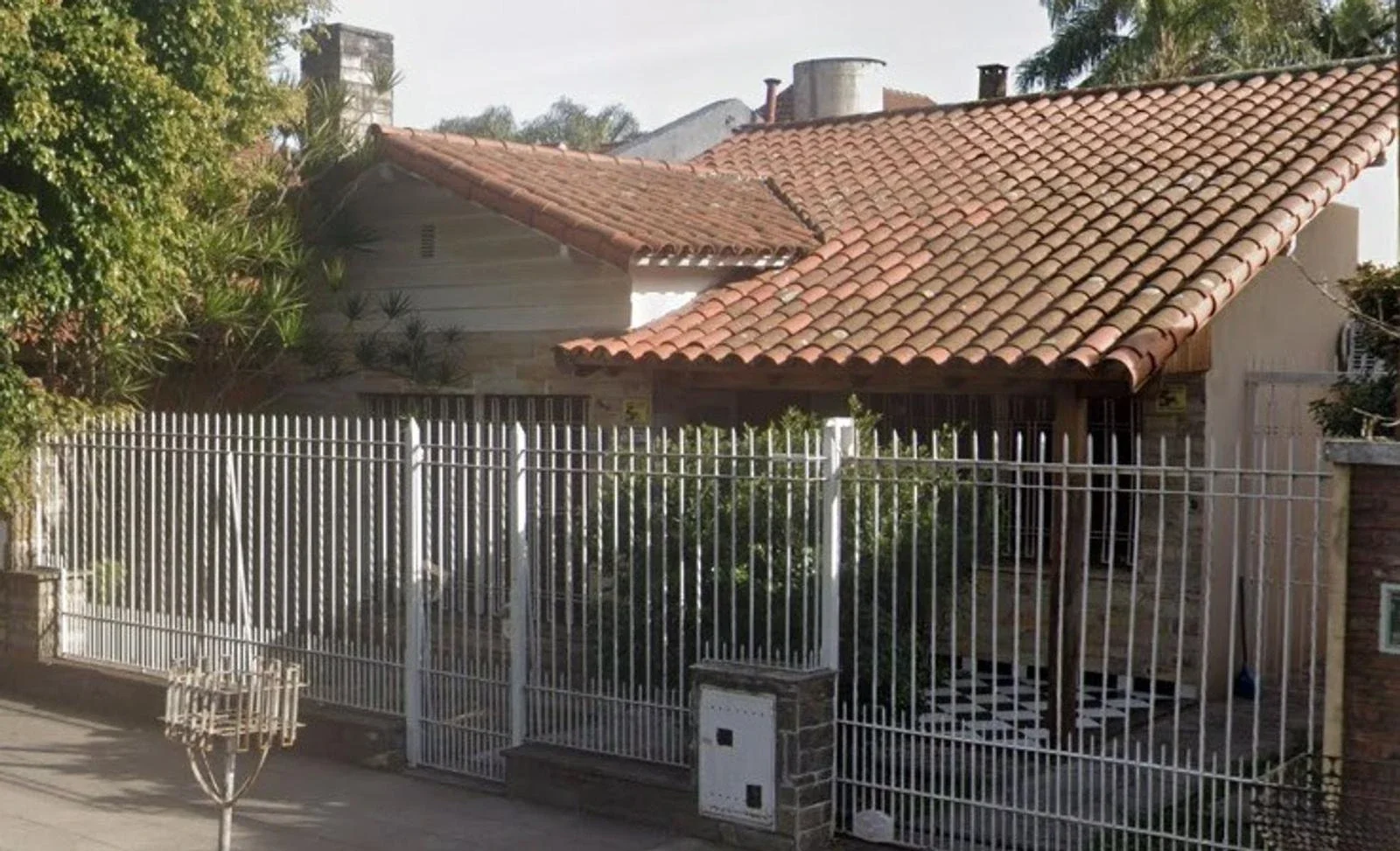 Venta chalet 4 ambientes El Palomar - Imagen 1
