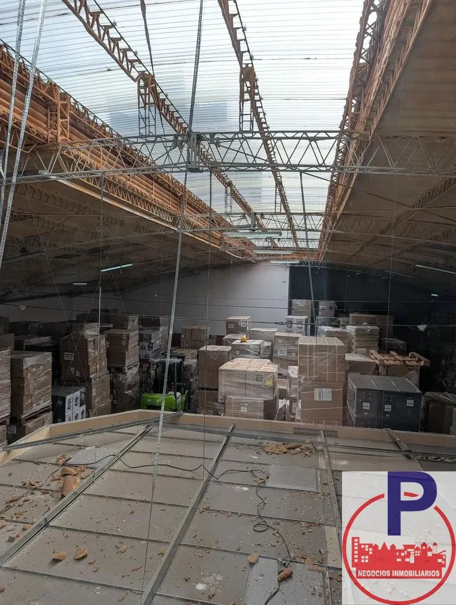 Galpón en venta de 750m2 ubicado en Villa Ortúzar - Imagen 2