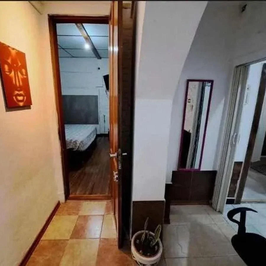 VENTA CASA 3 AMBIENTES CON COCHERA VILLA LUZURIAGA - Imagen 4