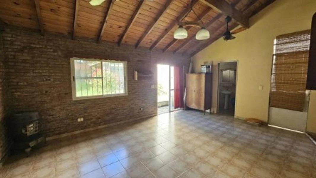 VENTA PH 4 AMBIENTES AL FRENTE EN PLANTA BAJA CON COCHERA RAMOS MEJIA - Imagen 5