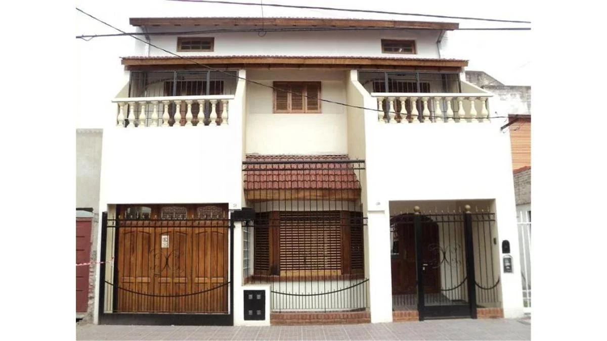 Casa - Ramos Mejia - Imagen 1