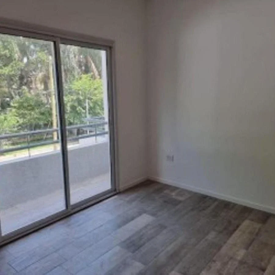 VENTA DUPLEX 3 AMBIENTES A ESTRENAR CON COCHERA CASTELAR - Imagen 4