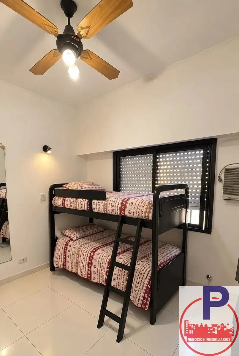 ALQUILER - CASA 4 AMBIENTES CON COCHERA RAMOS MEJIA - Imagen 2