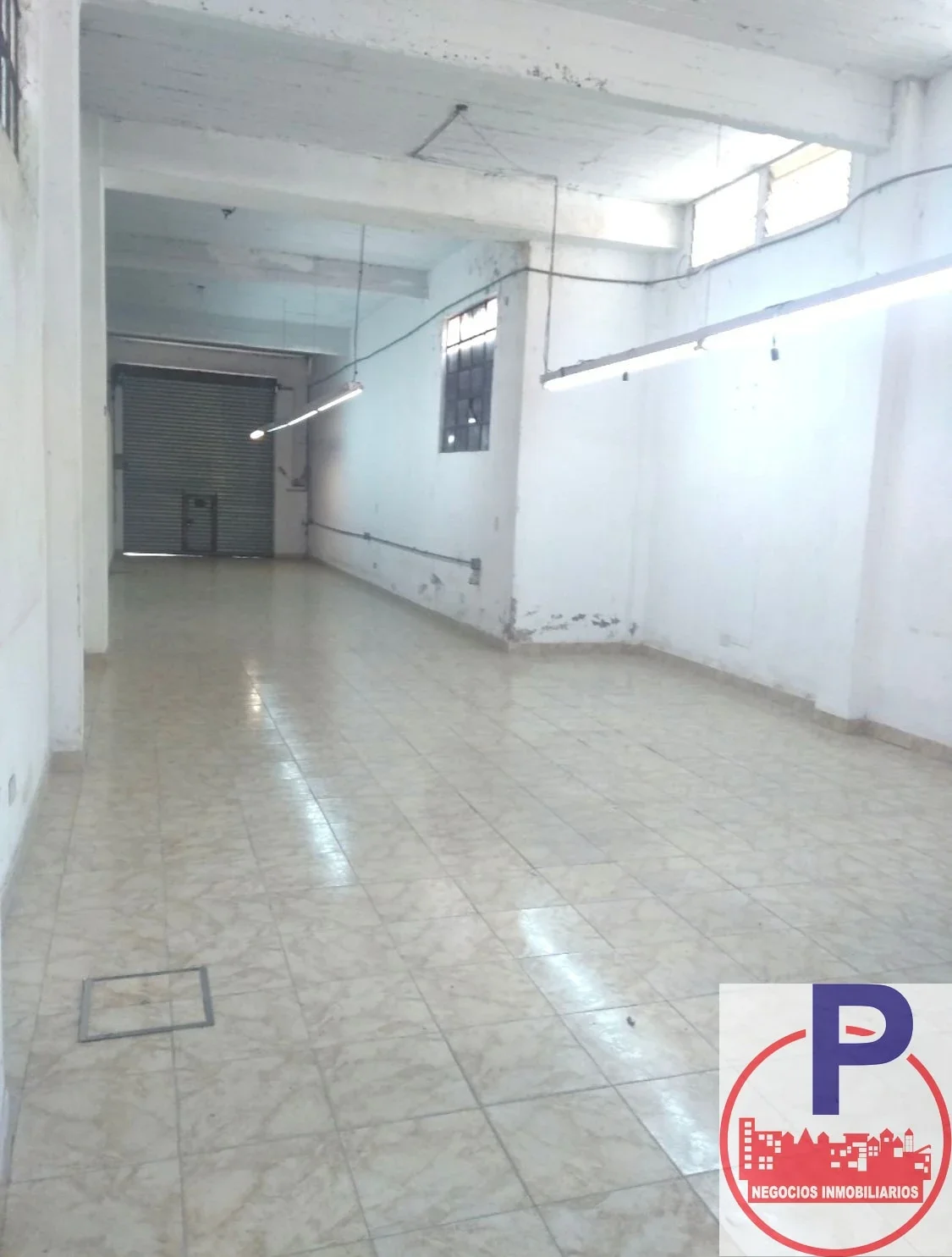 Galpón en alquiler de 100m2 ubicado en Caseros - Imagen 1
