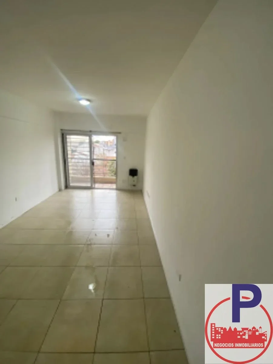 VENTA - DEPARTAMENTO MONOAMBIENTE CON PATIO Y TERRAZA MORON - Imagen 1