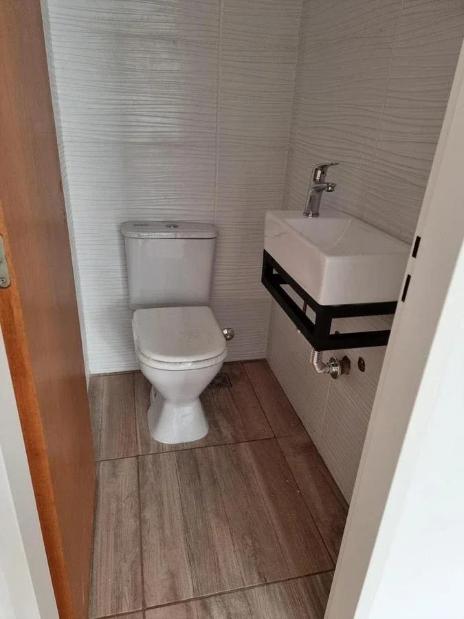 VENTA DUPLEX 3 AMBIENTES A ESTRENAR PATIO Y COCHERA - Imagen 4