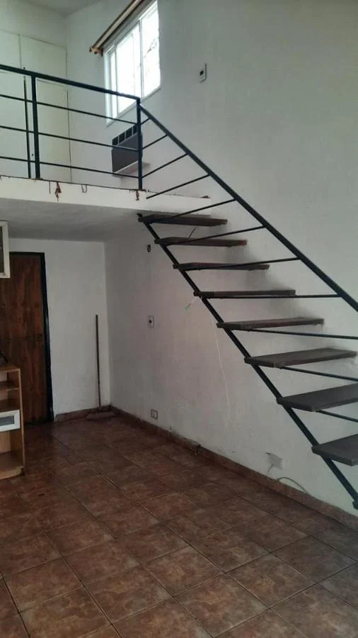 VENTA PH 2 AMBIENTES AL FRENTE RAMOS MEJIA NORTE - Imagen 2