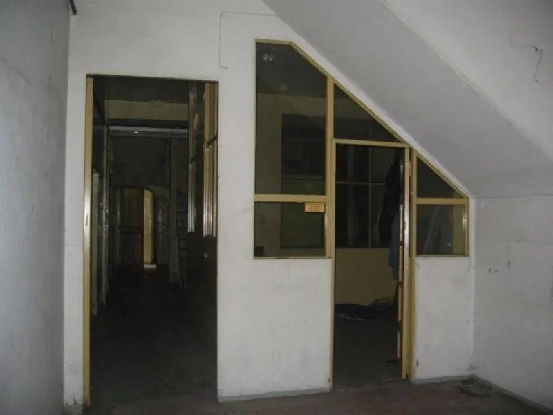 VENTA GALPON CON COCHERA,OFICINA Y TERRAZA ZONA LA TABLADA - Imagen 3