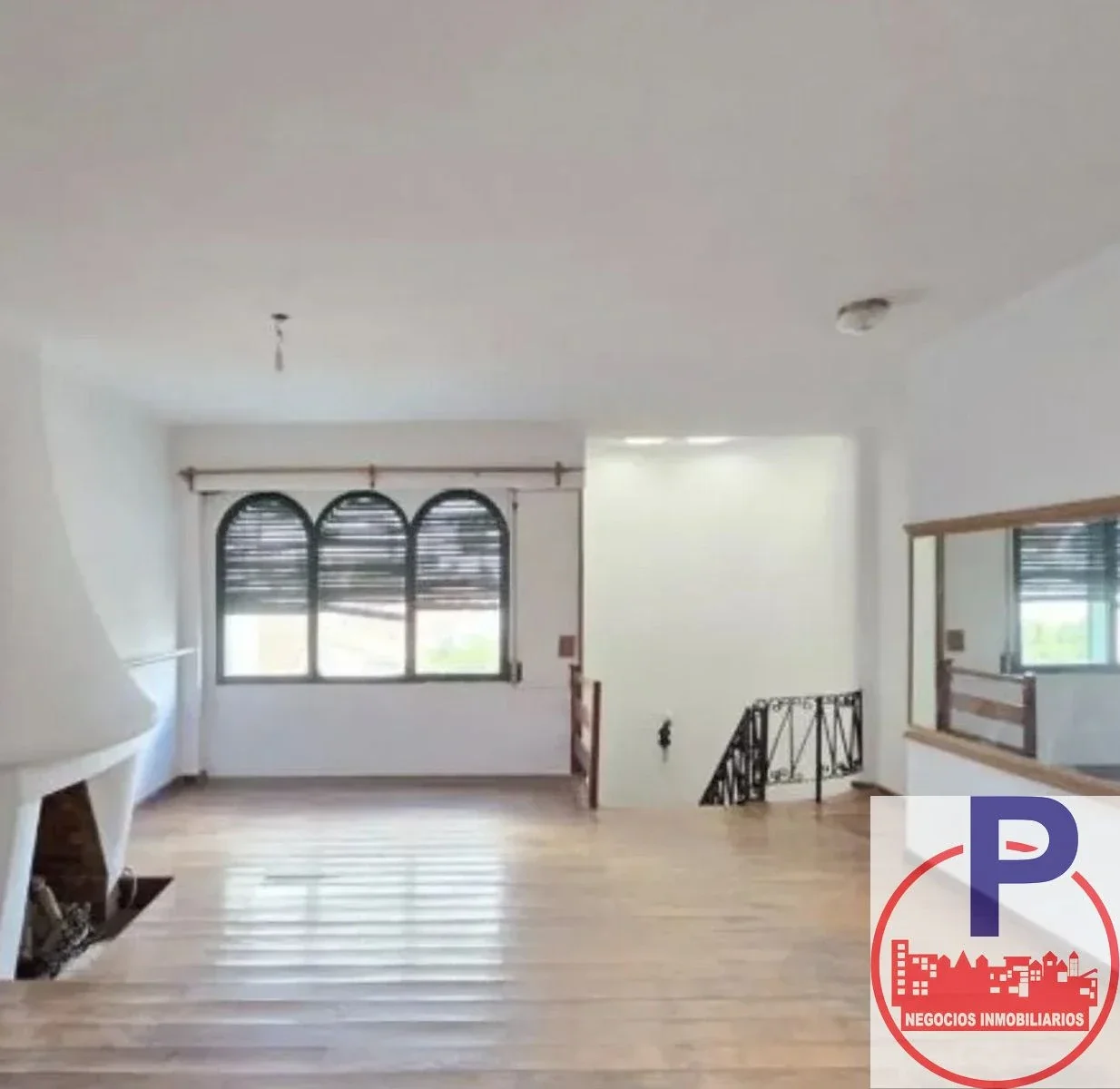 Casa en venta c/ cochera en Ramos Mejía - Imagen 2