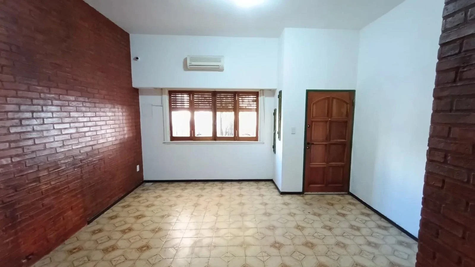 VENTA DUPLEX 4 AMBIENTES RAMOS MEJIA - Imagen 3