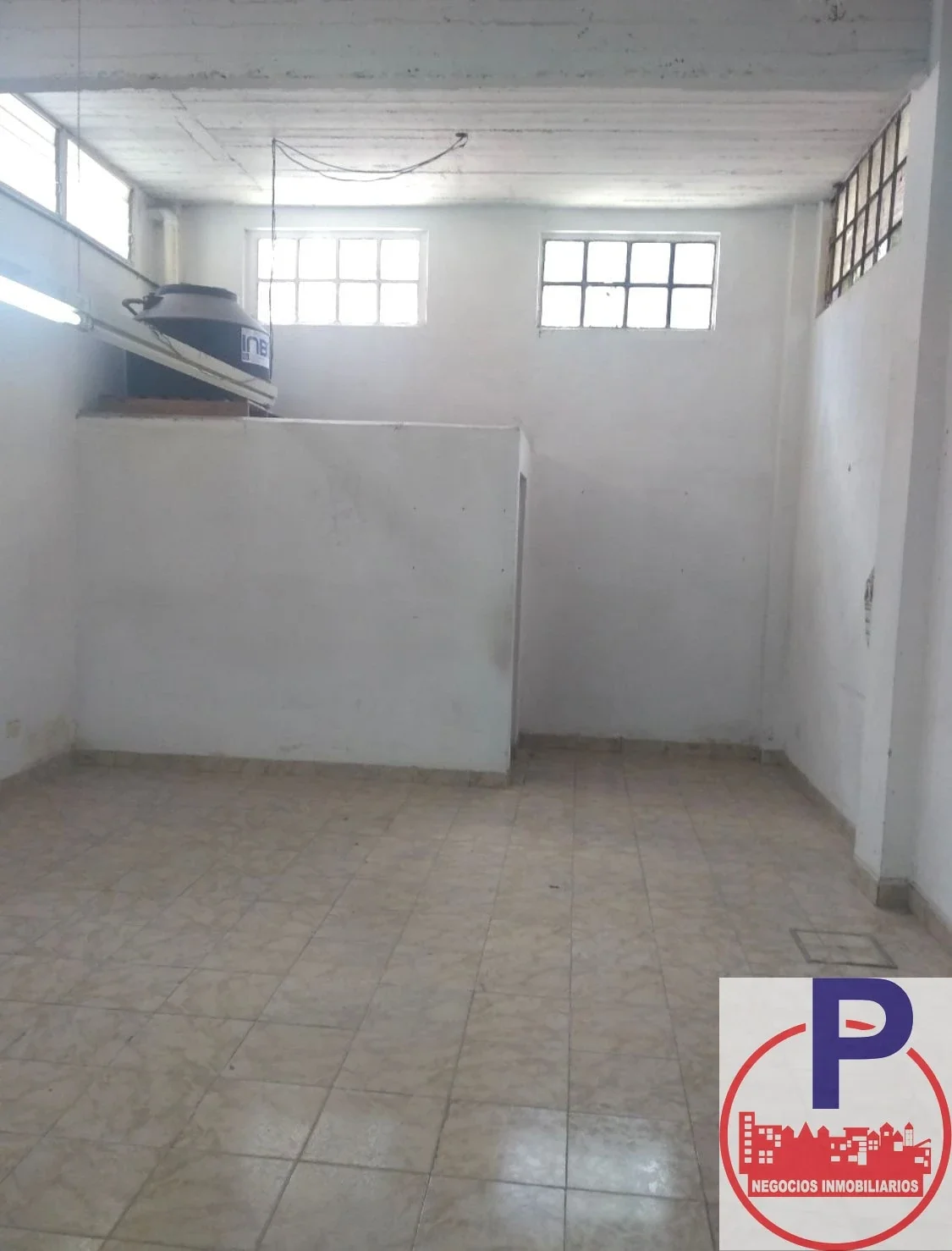 Galpón en alquiler de 100m2 ubicado en Caseros - Imagen 2