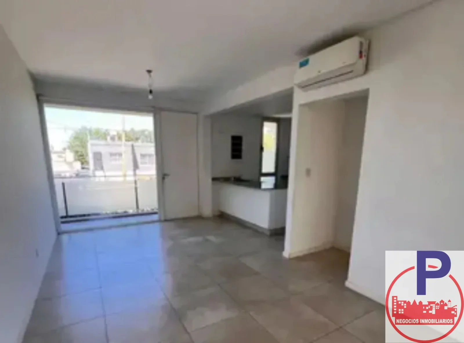 ALQUILER - DEPARTAMENTO 2 AMBIENTES CON BALCON Y COCHERA ITUZAINGO - Imagen 4