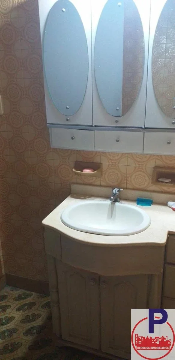 Chalet en venta con cochera en La Tablada - Imagen 3