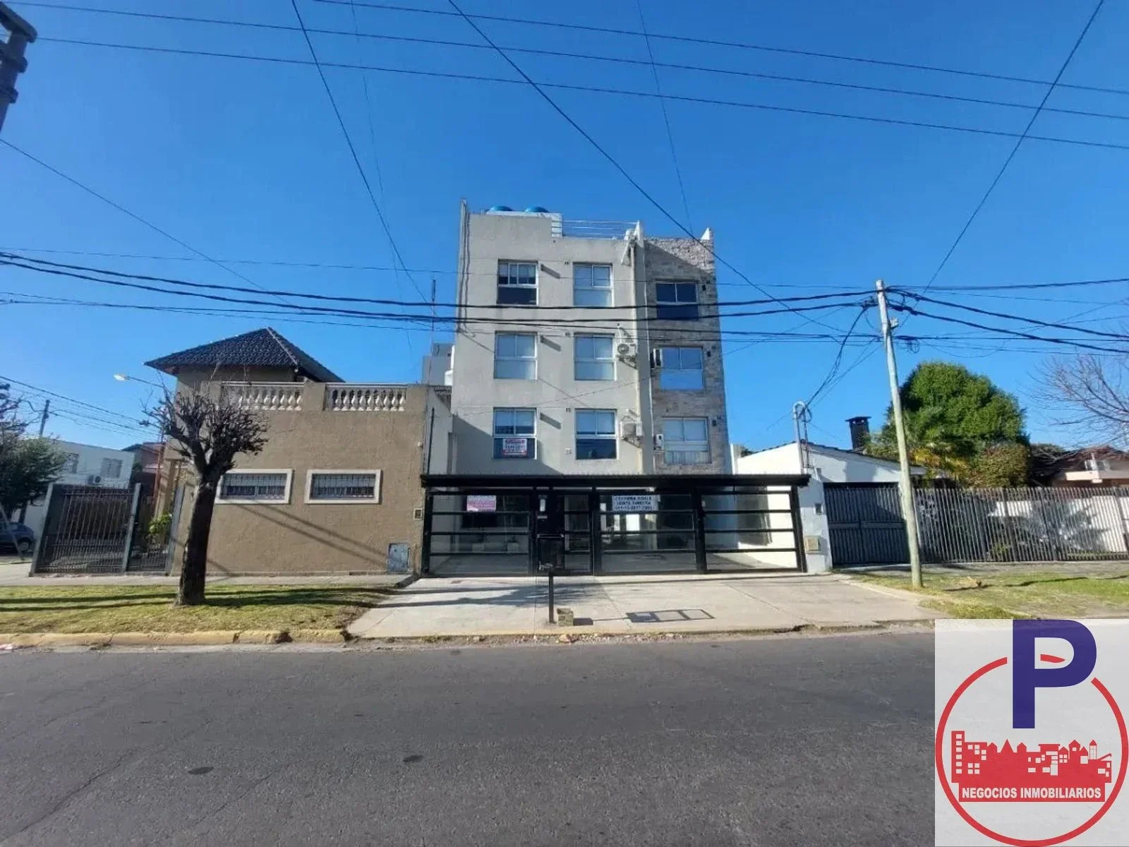 Departamento en alquiler 2 ambientes con cochera en Villa Luzuriaga - Imagen 1