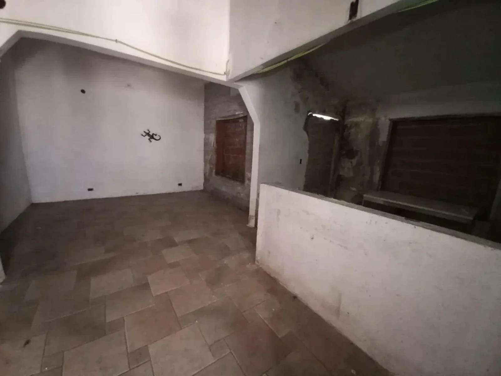VENTA TERENO LOTE AMPLIO CASTELAR - Imagen 5