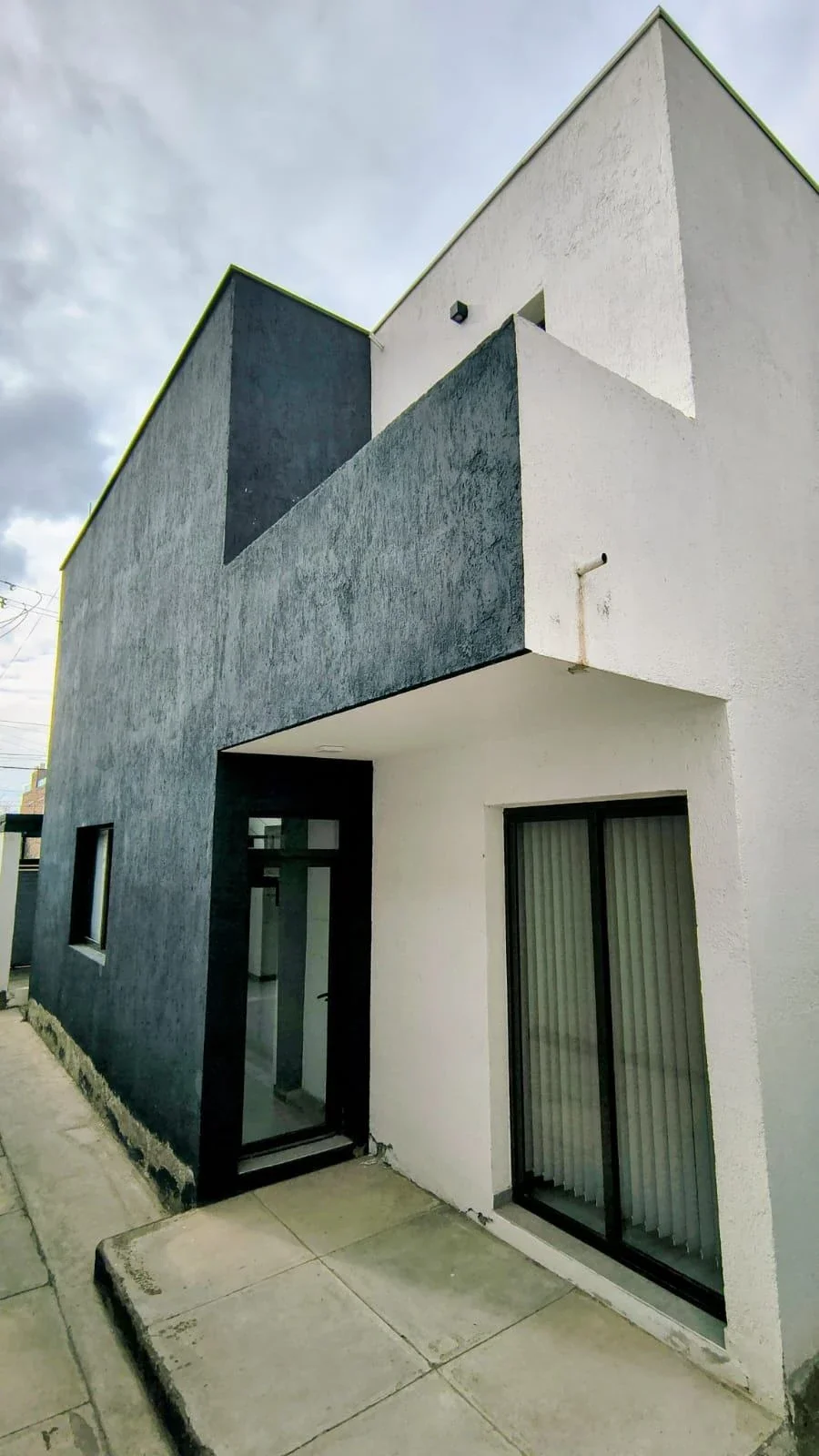 Casa en alquiler c/ cochera en Villa Nueva - Imagen 3