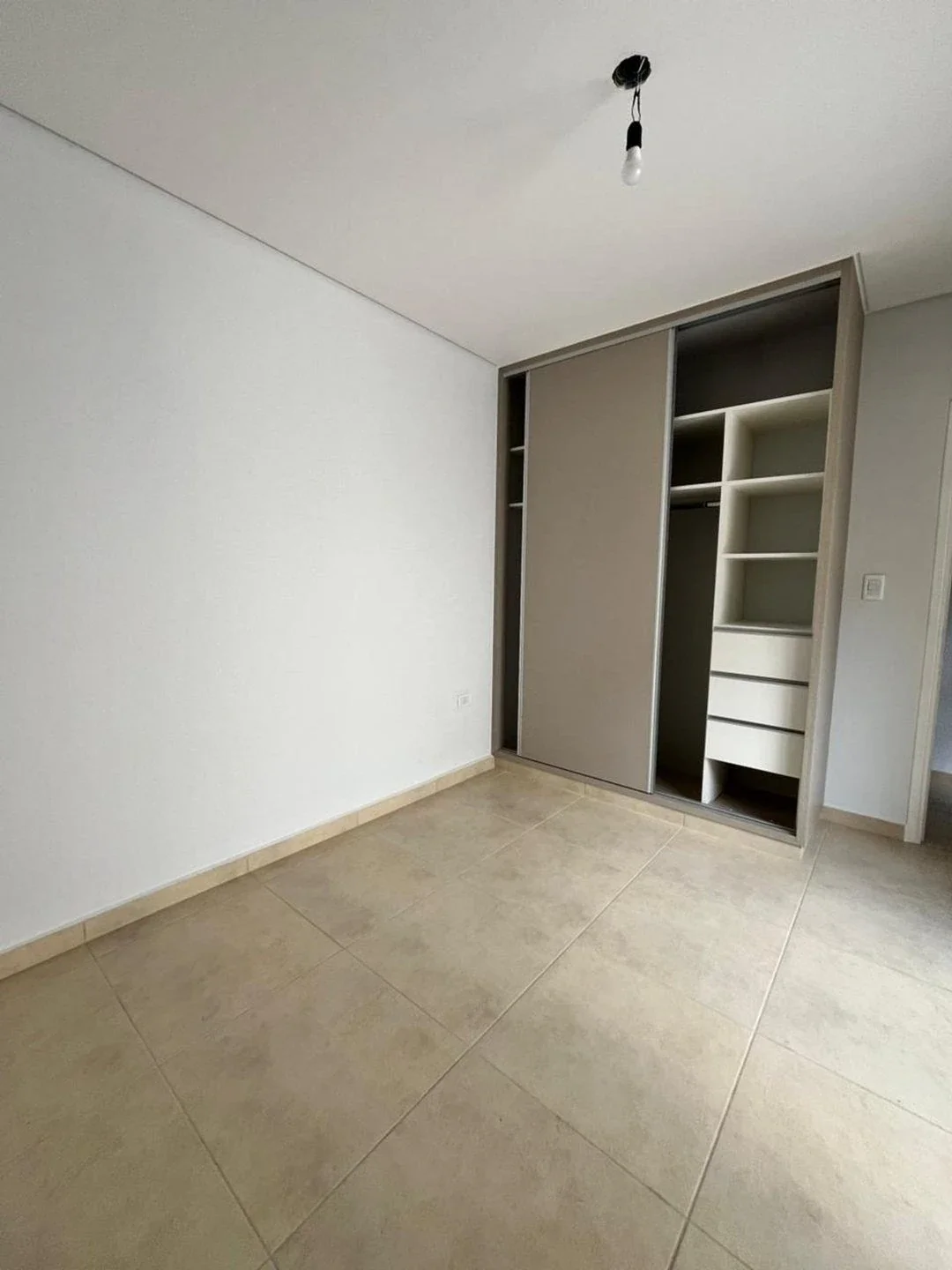 Dúplex en venta c/ cochera en Luján de Cuyo - Imagen 5