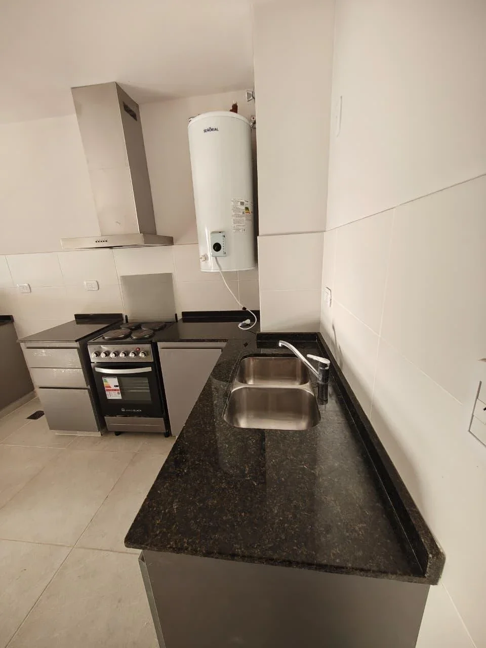 Departamento en alquiler c/ cochera en San Martín - Imagen 2