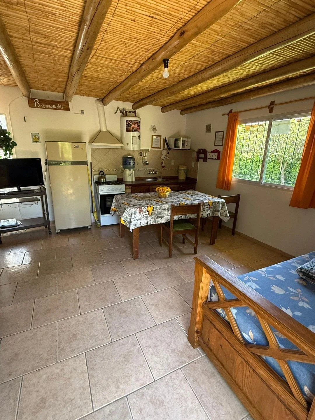Cabaña en El Manzano - Imagen 4