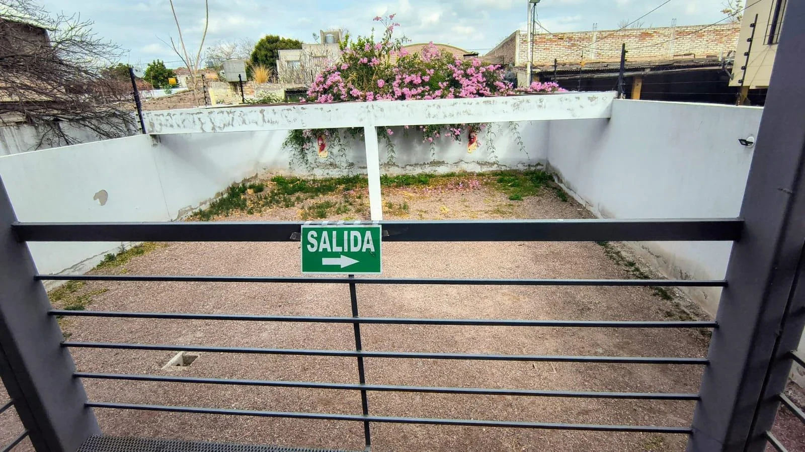 Departamento en alquiler c/ cochera en Las Cañas - Imagen 4