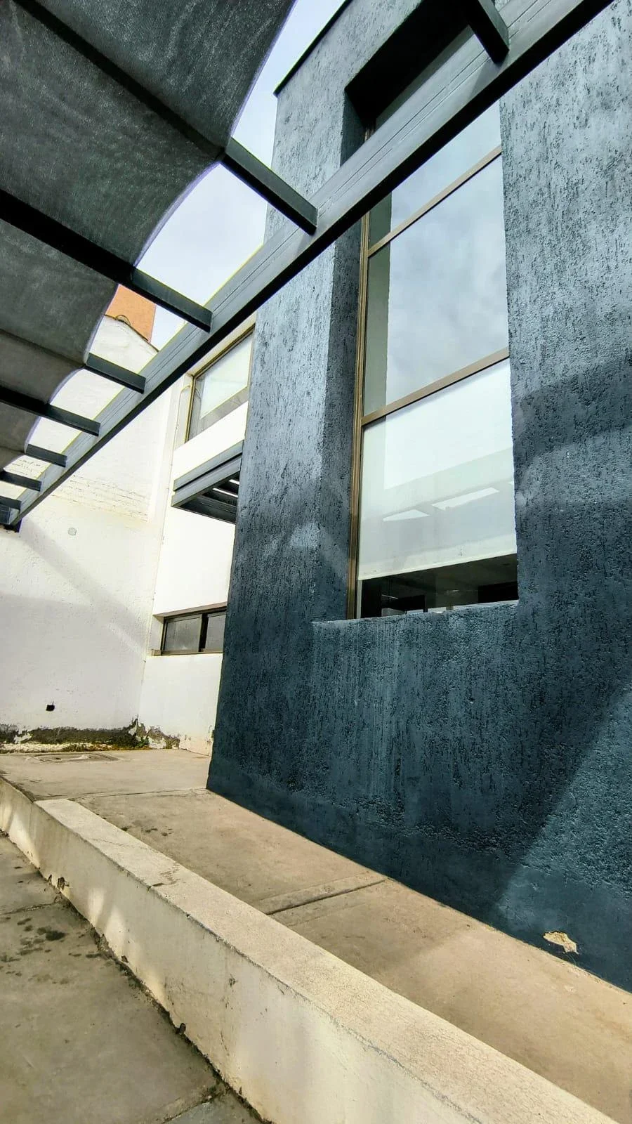 Casa en alquiler c/ cochera en Villa Nueva - Imagen 2