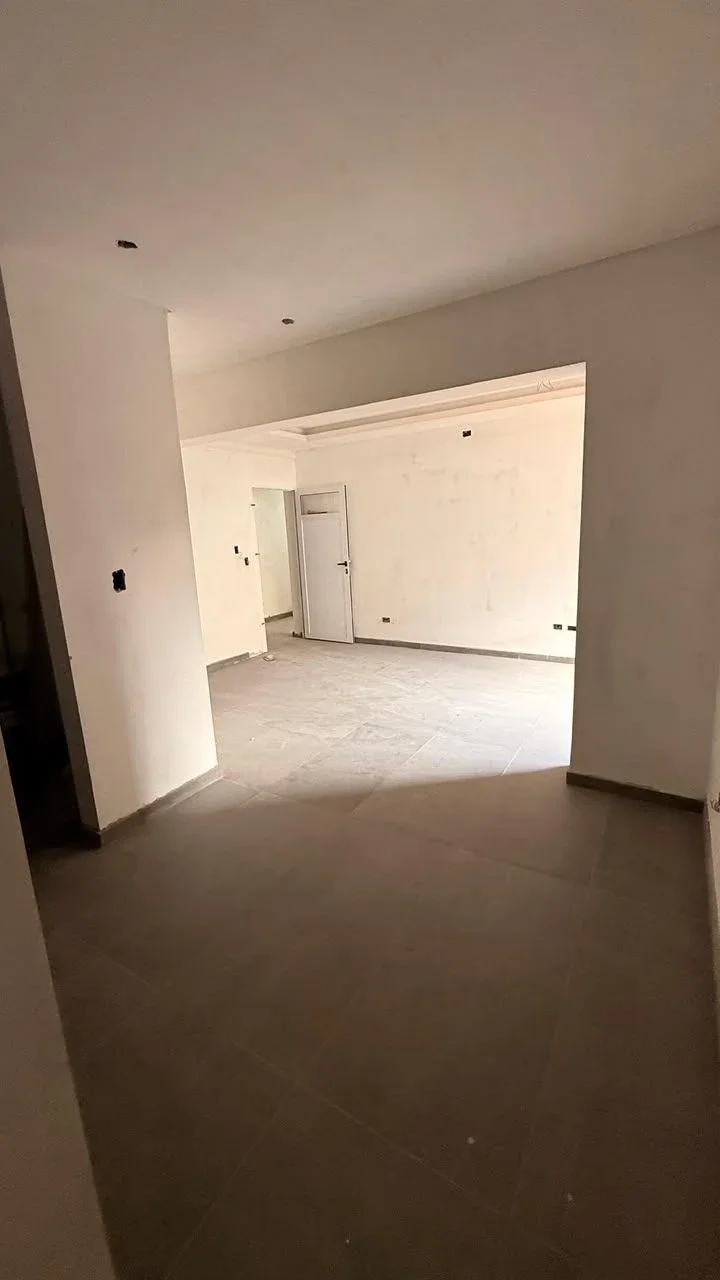 Departamento en venta dos dormitorios con cochera en Godoy Cruz - Imagen 3
