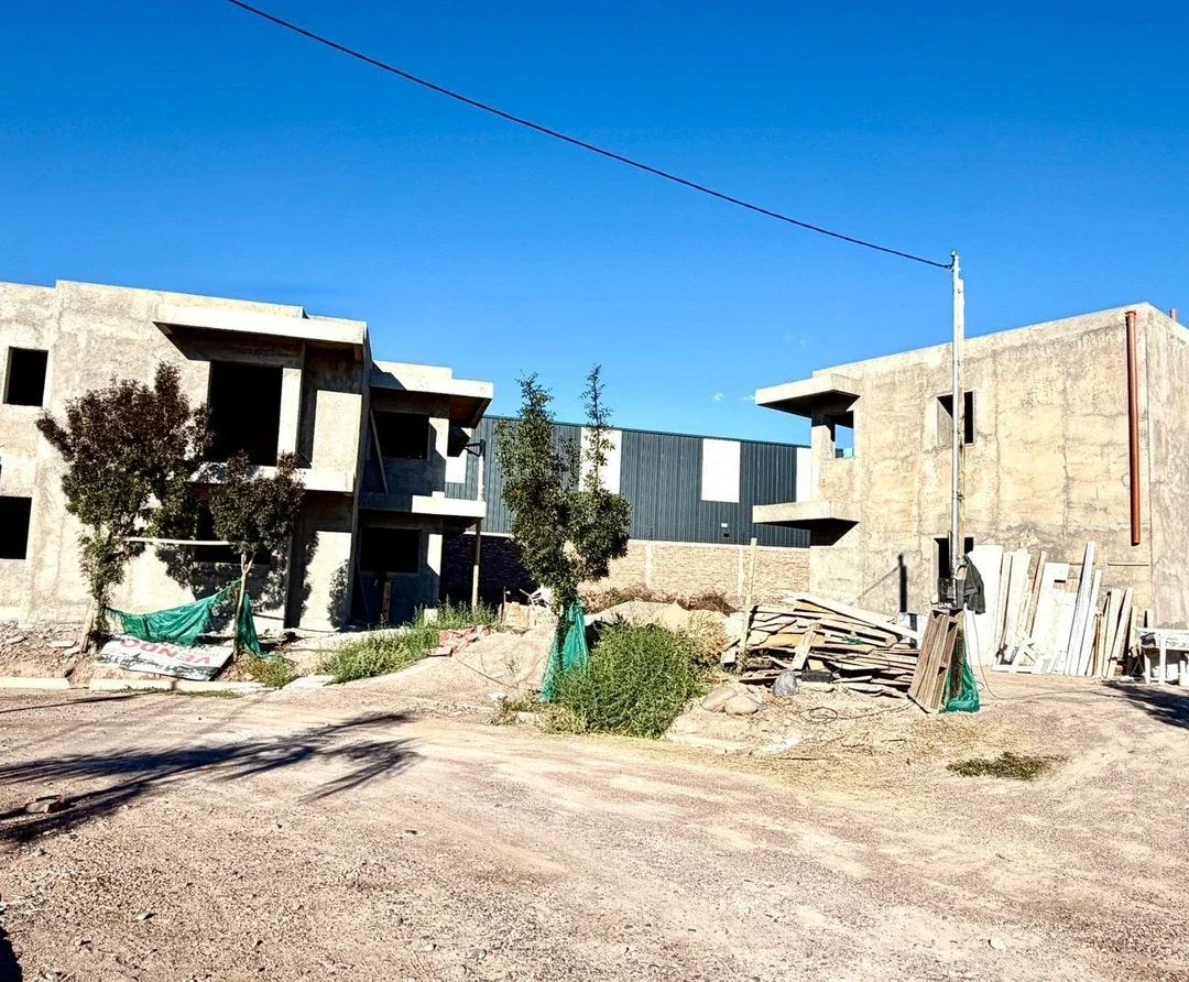 Dúplex en venta c/ cochera en Rodeo de la Cruz - Imagen 3