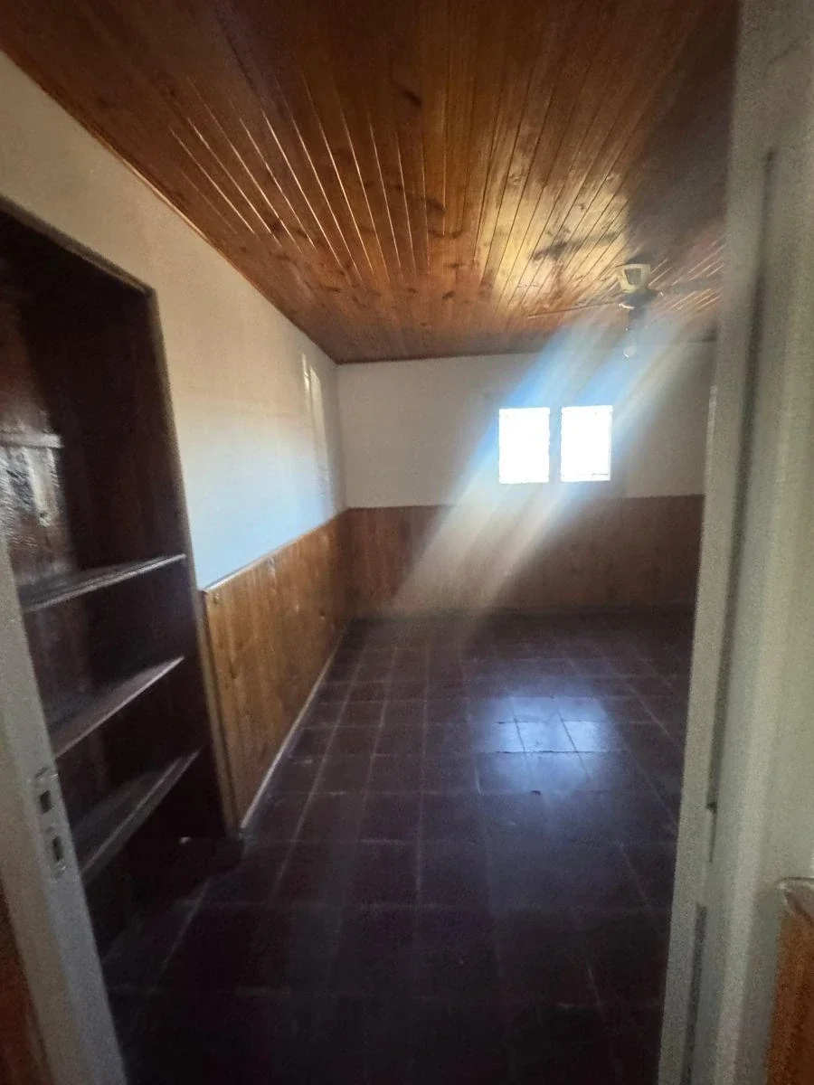 Casa en alquiler c/ cochera en Colonia Segovia - Imagen 4