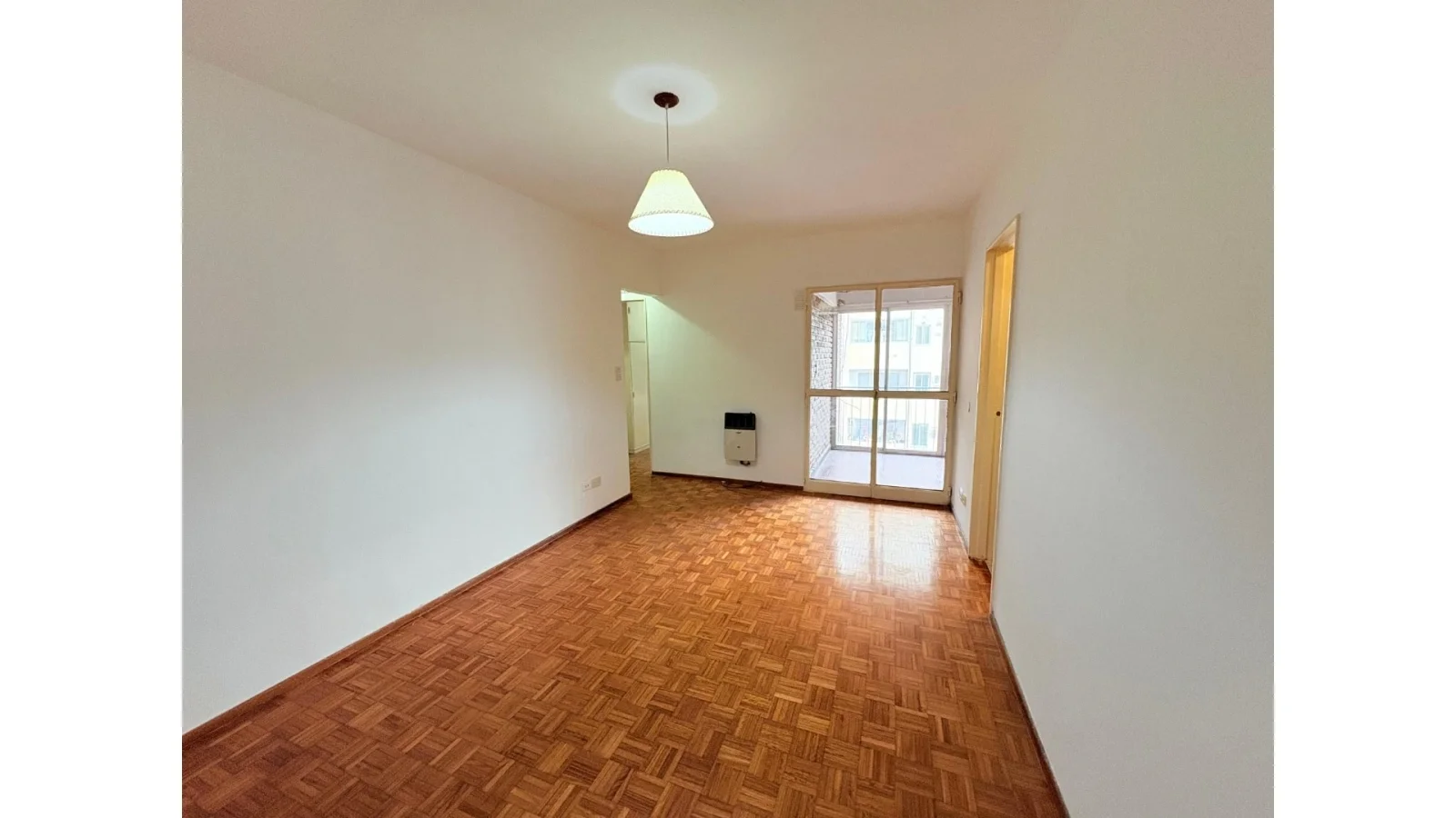 Alquiler Departamento 2 Ambientes Con Balcón en Caballito - Imagen 2