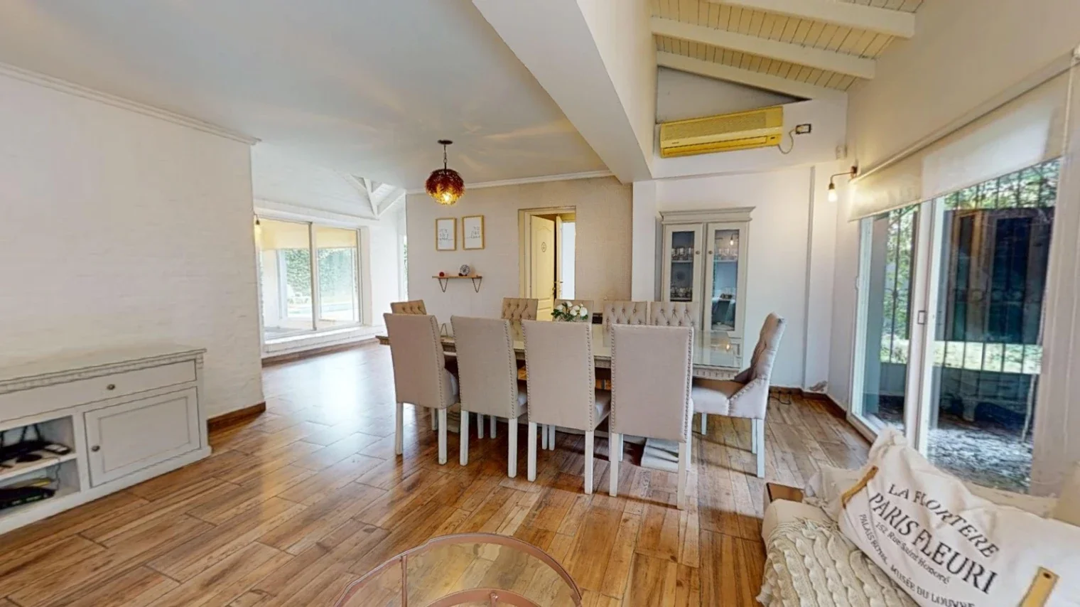 VENTA CASA 4 AMBIENTES CON PILETA EN SAN CARLOS COUNTRY - Imagen 5