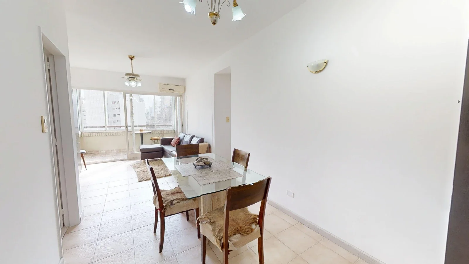 VENTA DEPARTAMENTO 3 AMBIENTES CON BALCON Y BAULERA EN ALMAGRO - Imagen 2